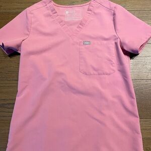 Figs catarina top chalk pink